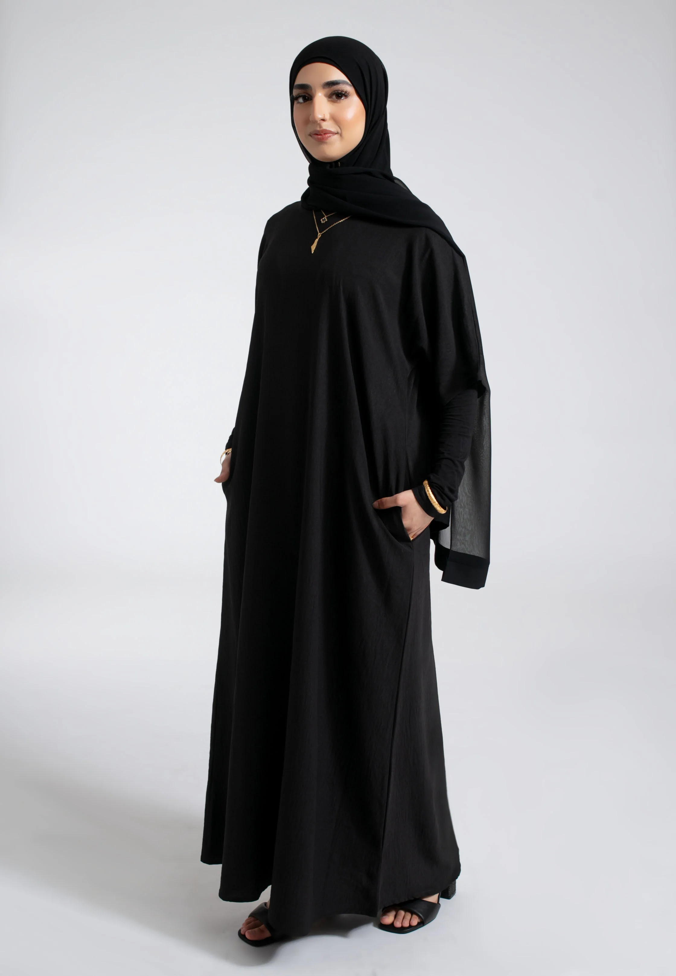 Black Inner Slip Dress With Pockets - Hayah Al-Muslimah