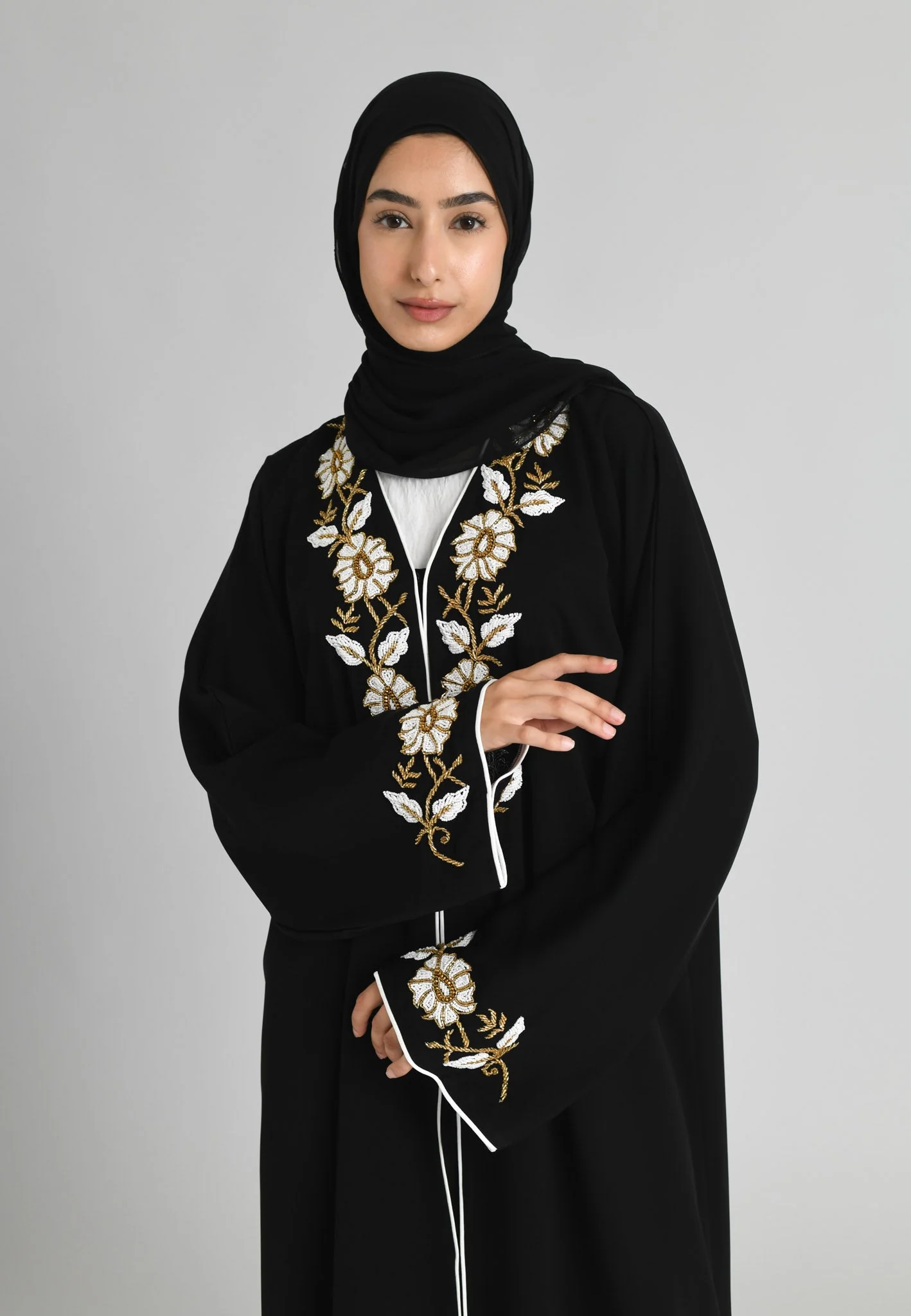 White & Gold Floral Open Embellished Abaya - Hayah Al-Muslimah
