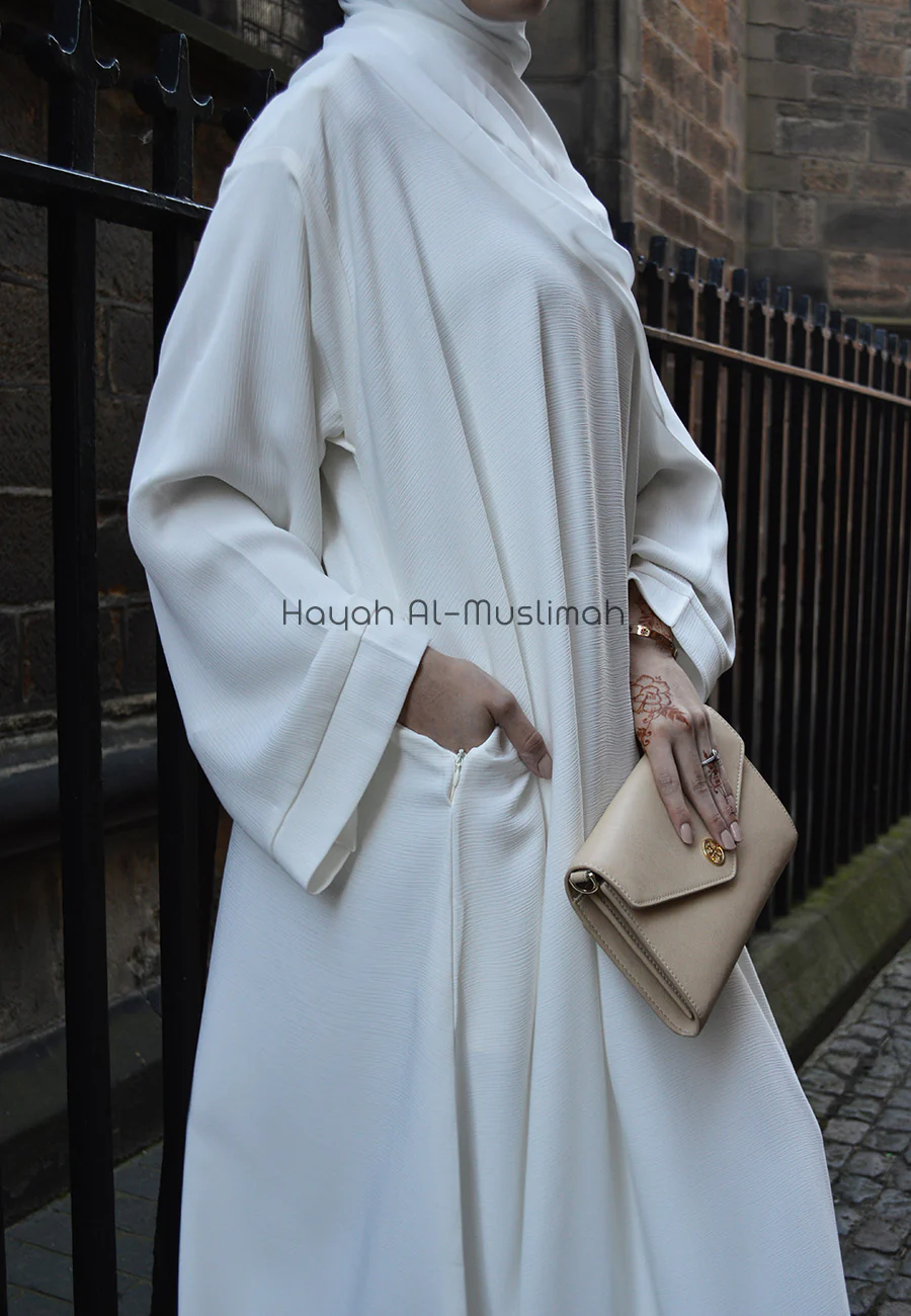 Off-White Textured Abaya With Pockets (Premium) - Hayah Al-Muslimah