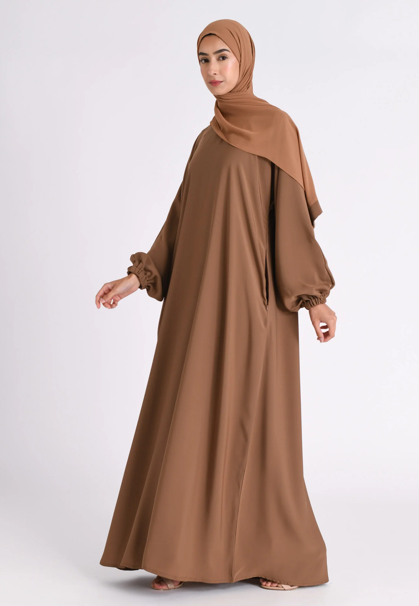 Toffee Closed Abaya with Zip Pockets & Cuff Sleeves (Premium) - Hayah Al-Muslimah