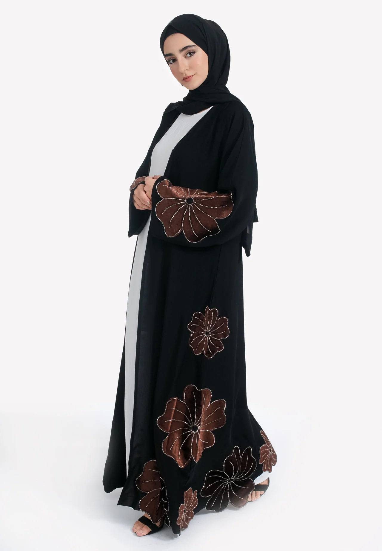 Intricate Brown Velvet Geranium Open Abaya - Hayah Al-Muslimah