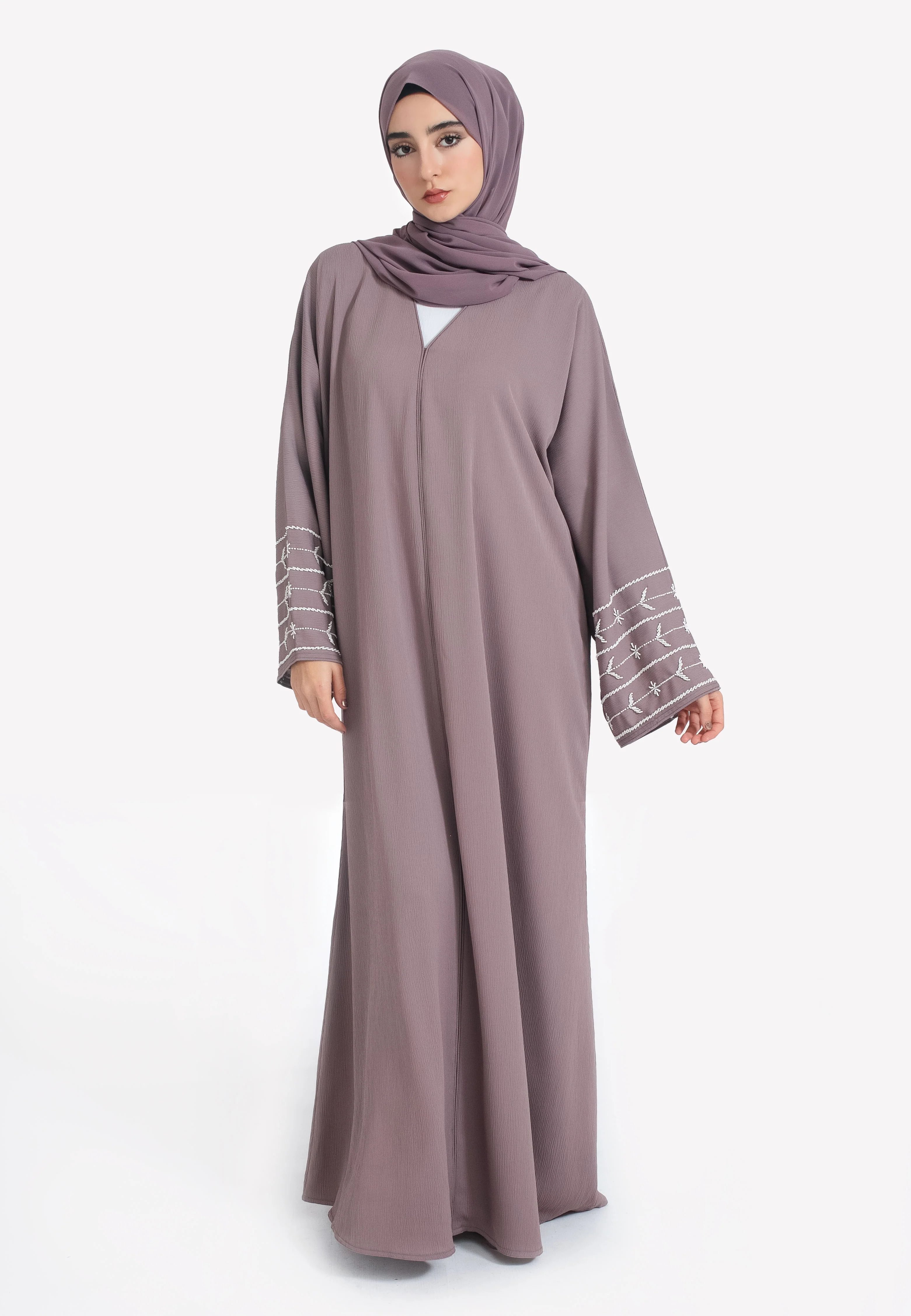 Timeless Bedrock Closed Embellished Abaya - Hayah Al-Muslimah