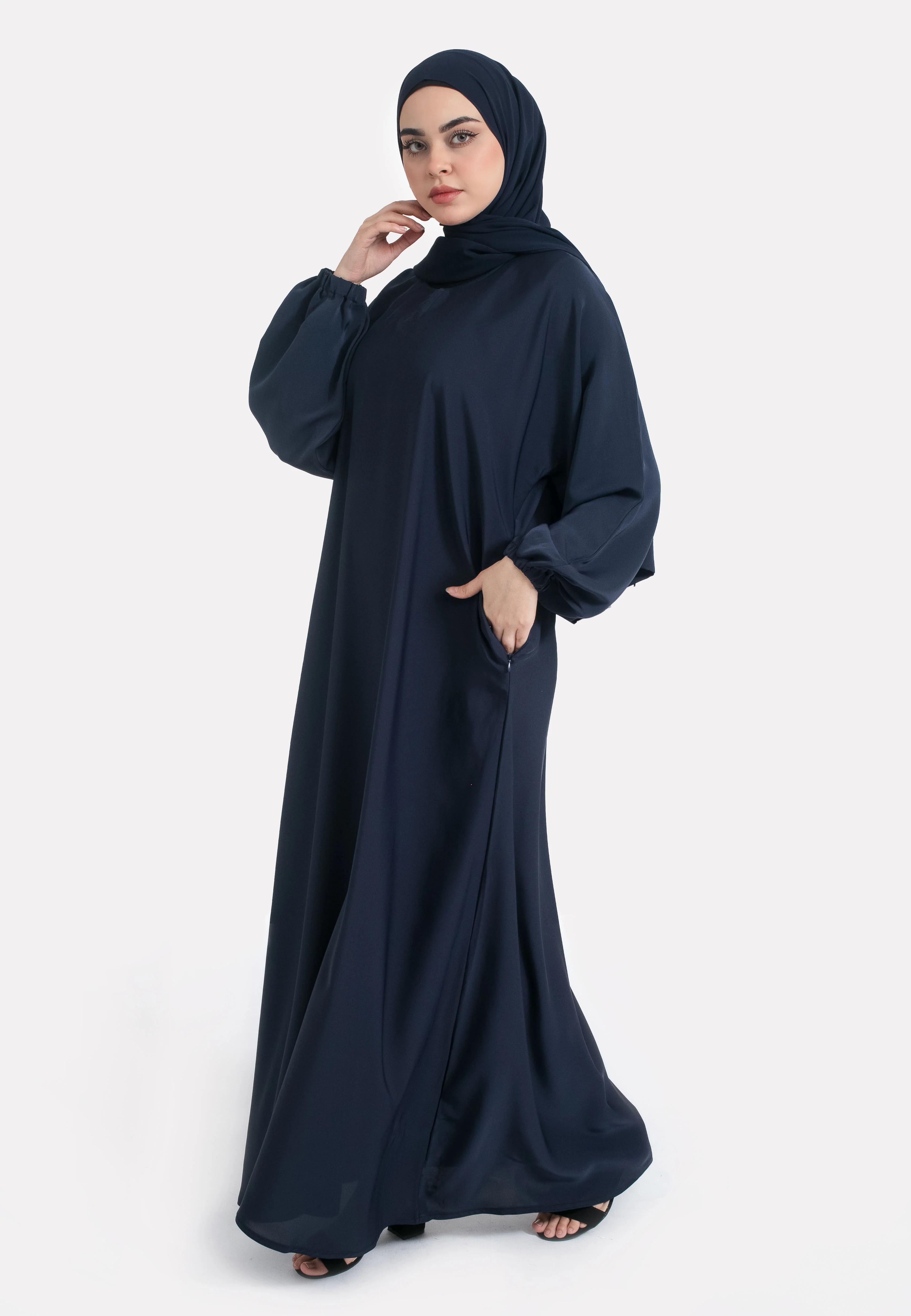 Navy Closed Abaya with Zip Pockets & Cuff Sleeves - Hayah Al-Muslimah