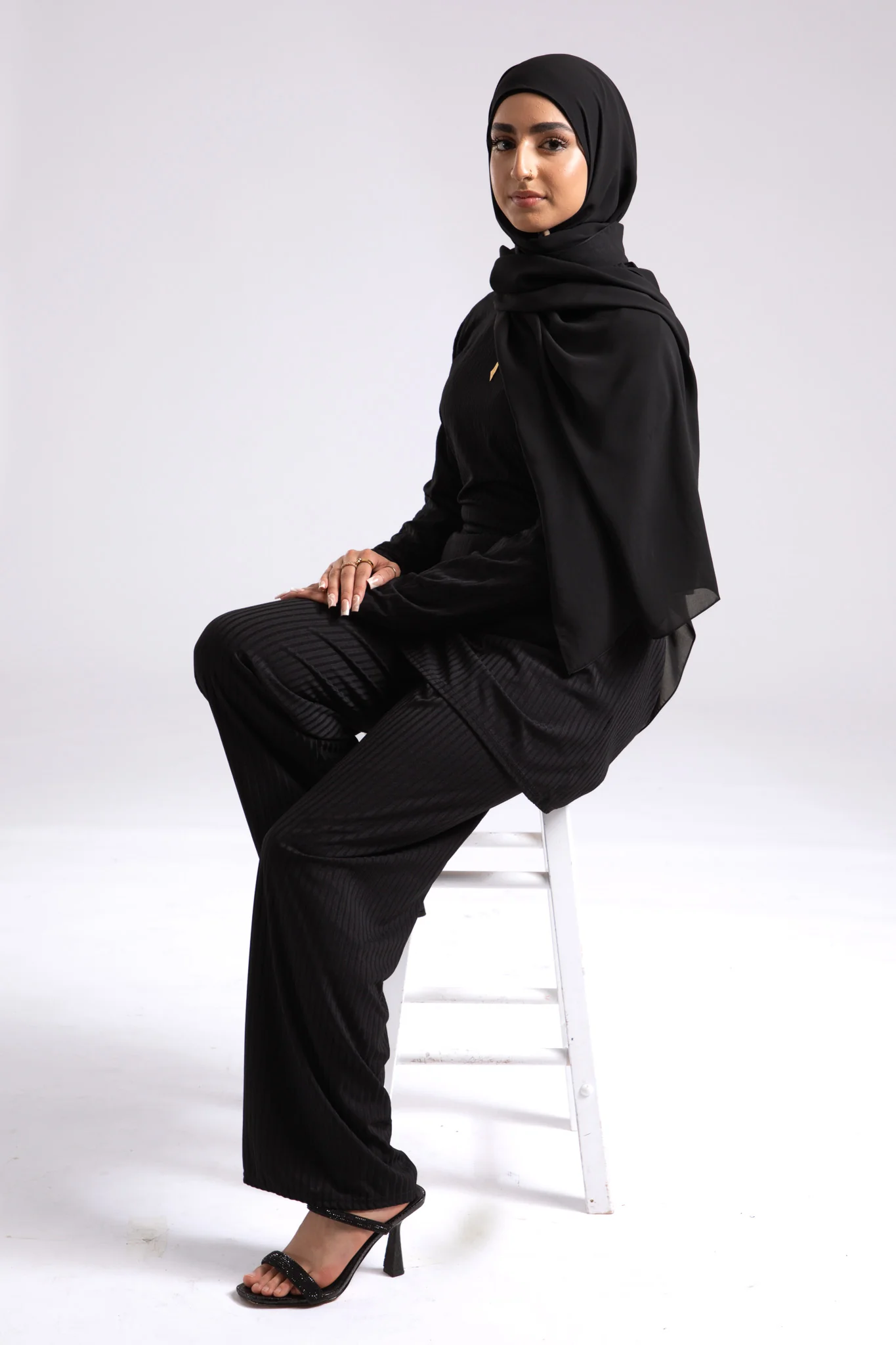 Soft Chiffon Hijab - Black - Hayah Al-Muslimah
