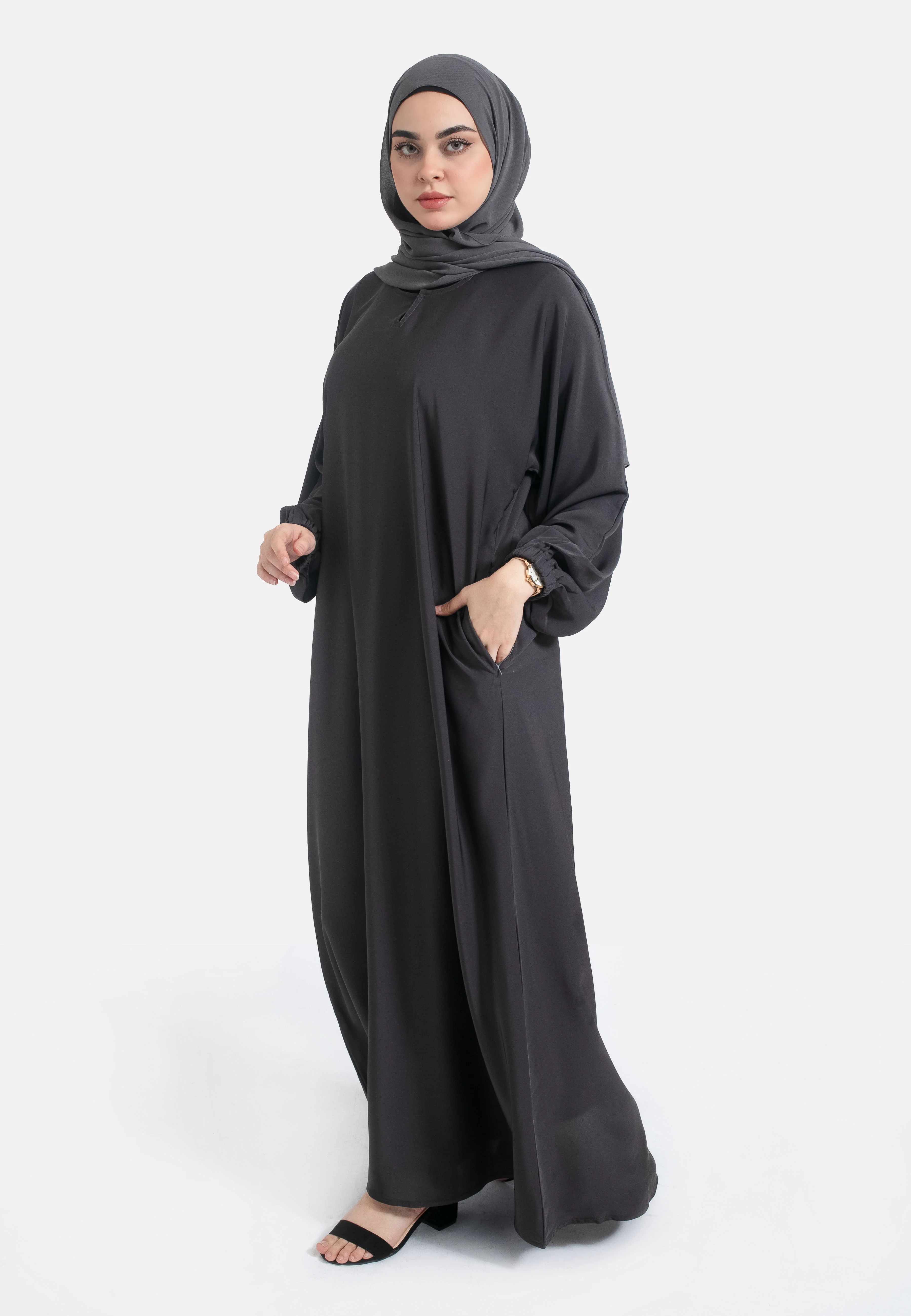 Charcoal Grey Closed Abaya with Zip Pockets & Cuff Sleeves - Hayah Al-Muslimah