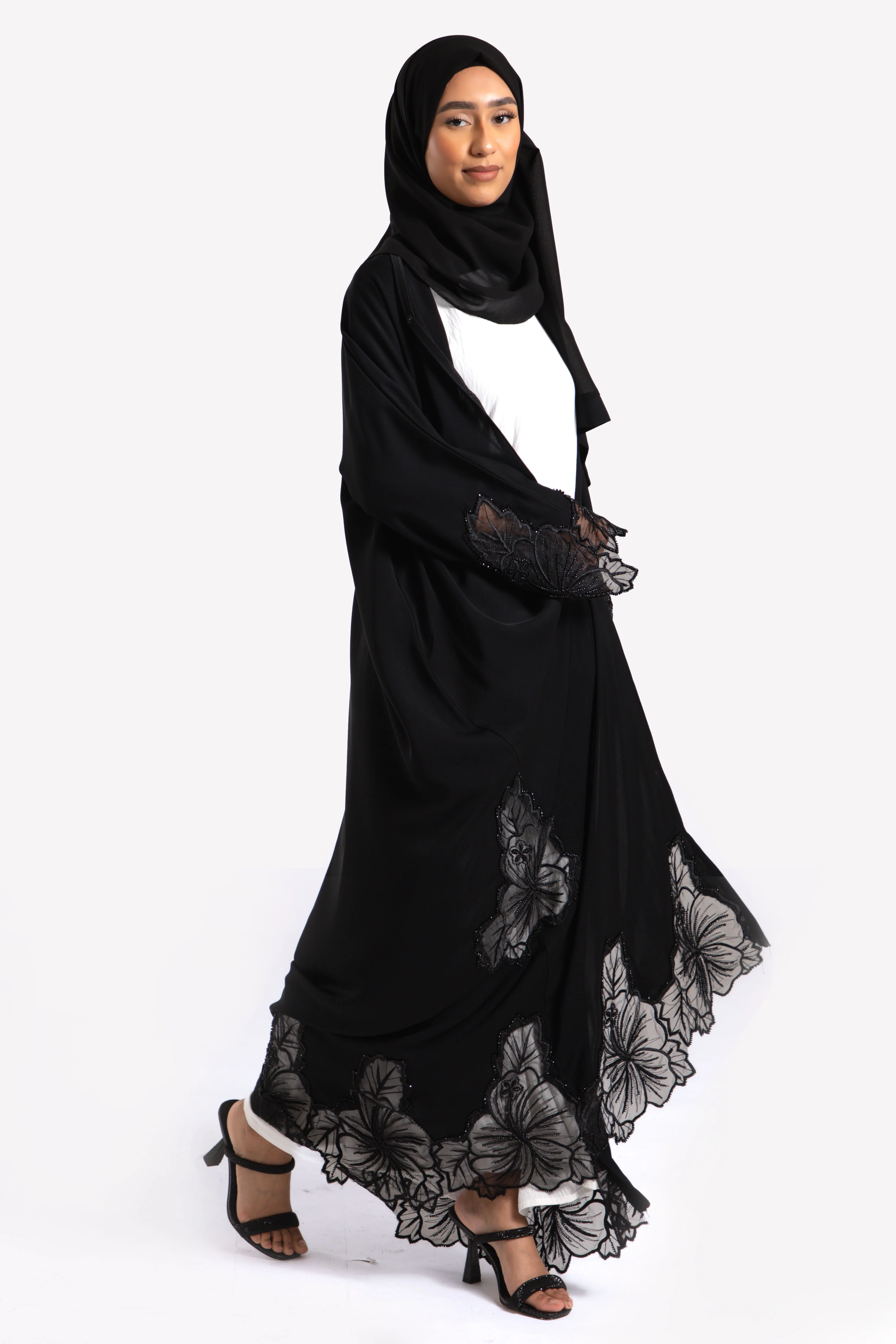 Luxury Black Hibiscus Khaleeji Lace Open Abaya (Premium) - Hayah Al-Muslimah