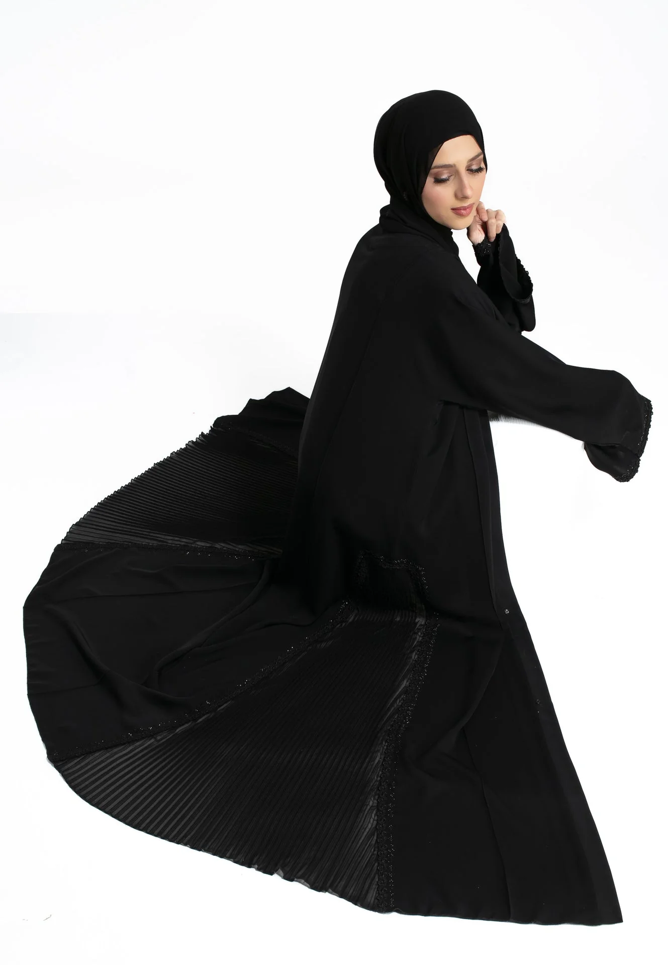 Diamanté Black Pleated Open Abaya - Hayah Al-Muslimah