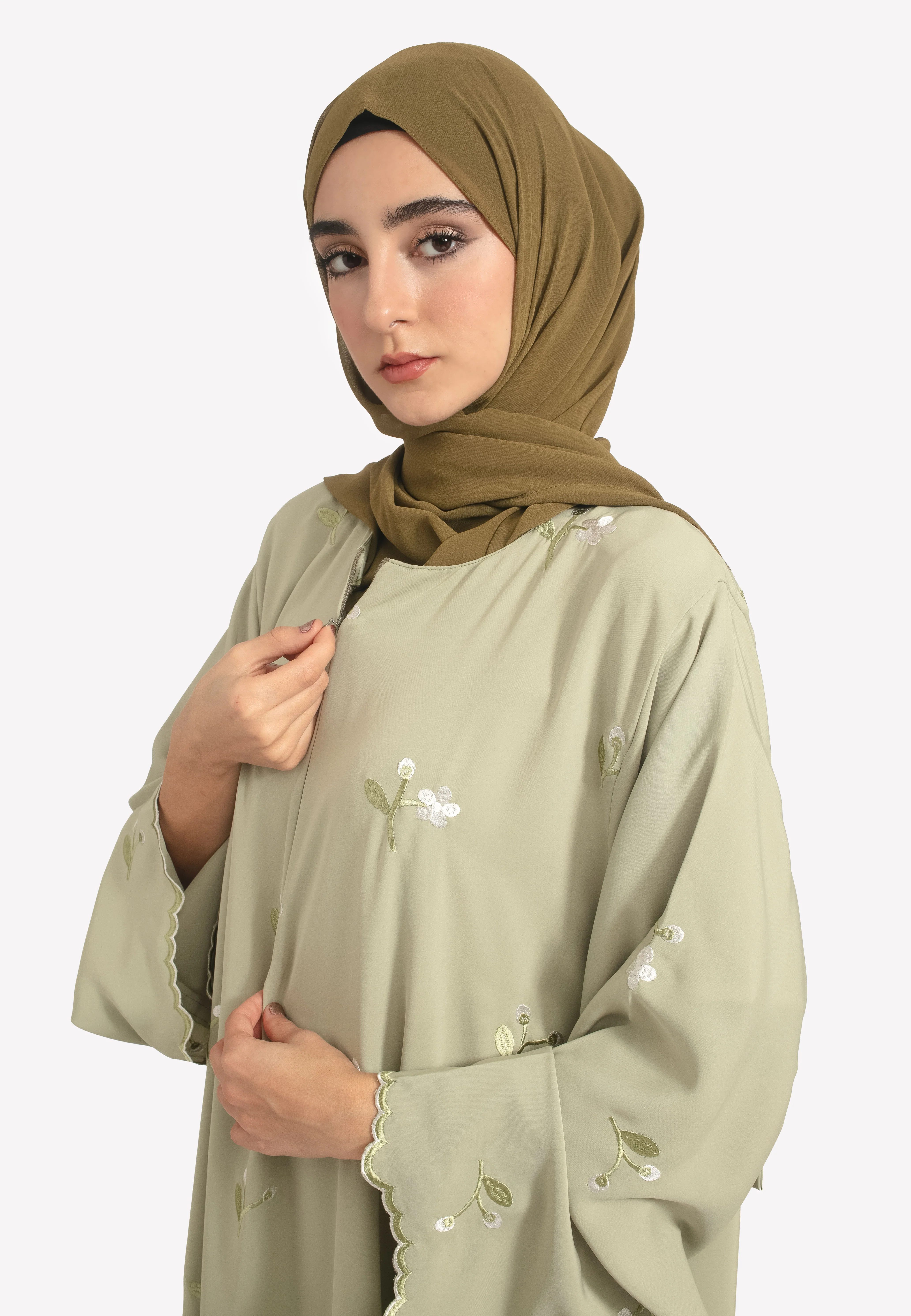 Jasmine Embroidered Closed Abaya With Zip - Pistachio - Hayah Al-Muslimah