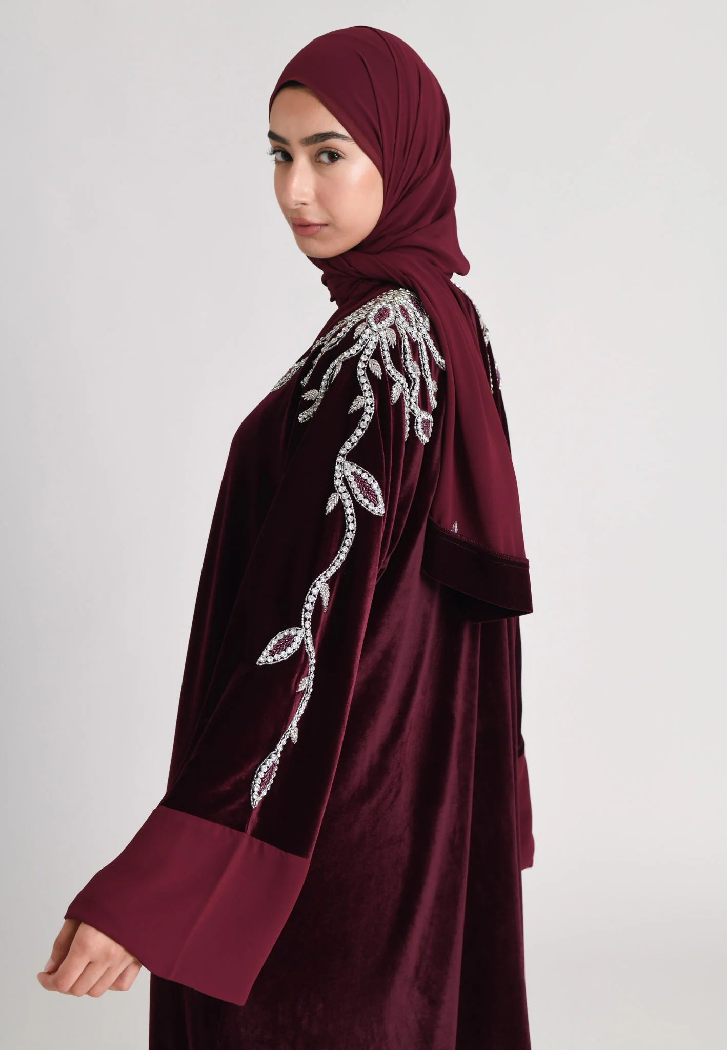Luxury Ruby Velvet Open Abaya (Premium) - Hayah Al-Muslimah