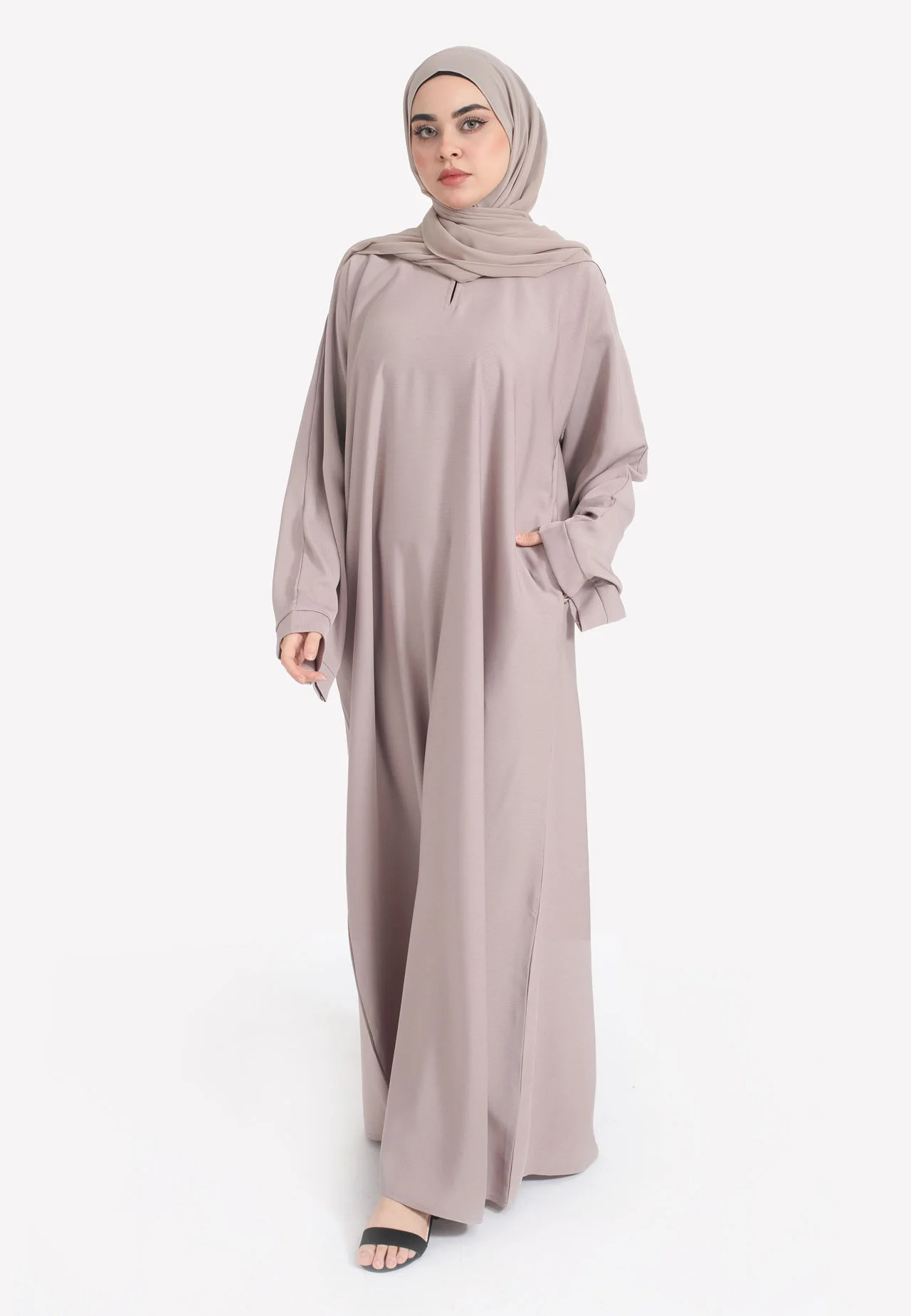 Pastel Mink Textured Abaya With Zip Pockets - Hayah Al-Muslimah