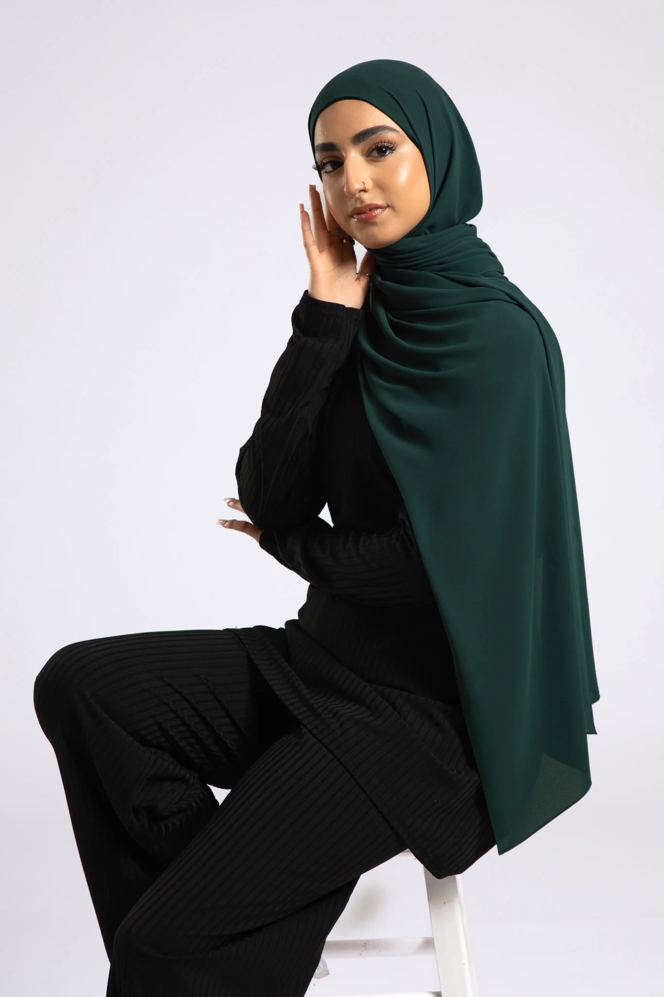Premium Georgette Crepe Hijab - Emerald Green - Hayah Al-Muslimah