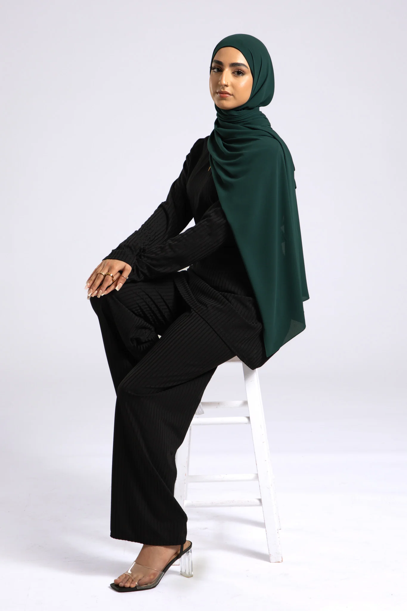 Premium Georgette Crepe Hijab - Emerald Green - Hayah Al-Muslimah