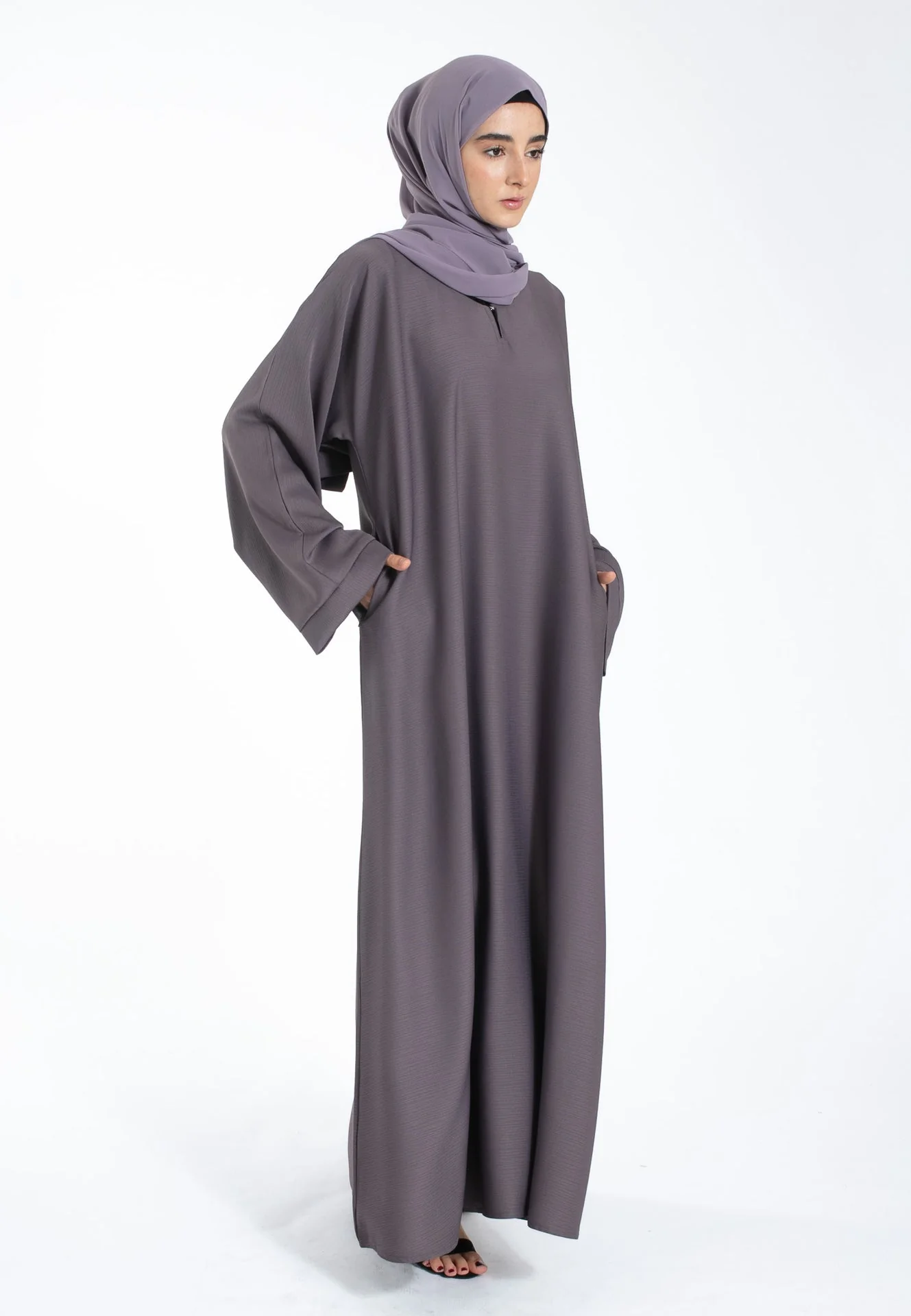 Bedrock Purple Textured Abaya with Zip Pockets - Hayah Al-Muslimah